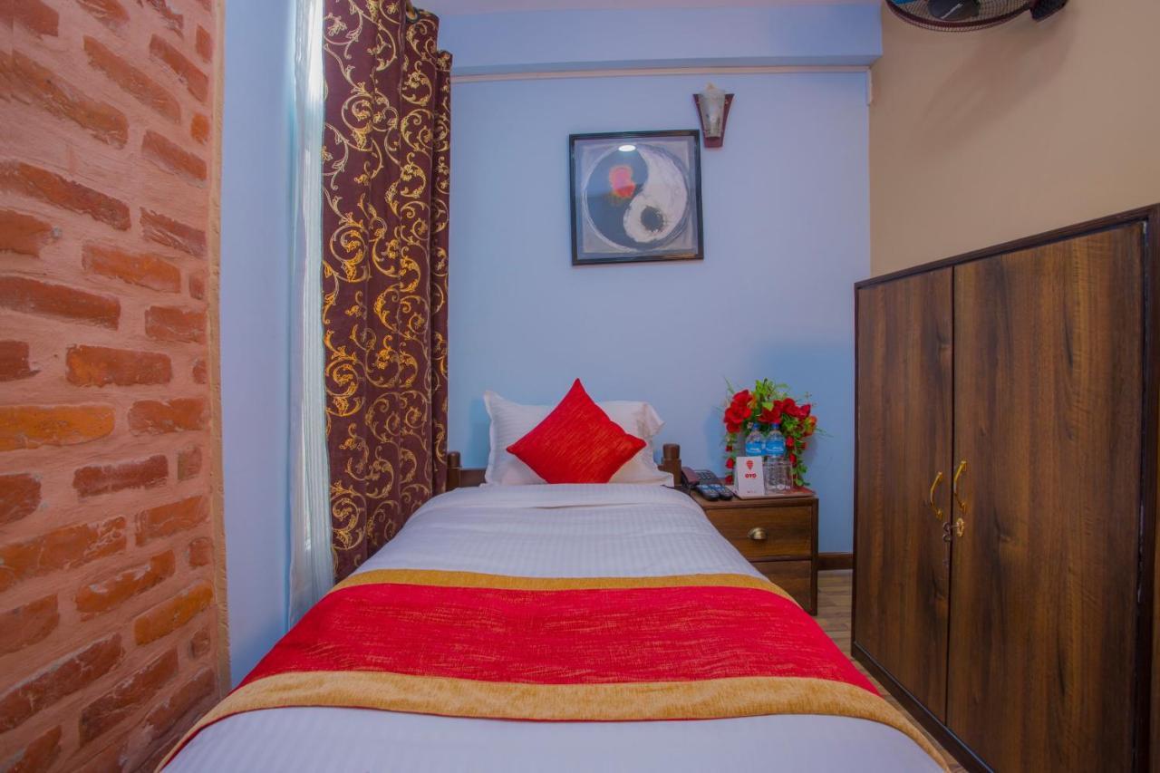 Oyo 206 Mount View Homes Kathmandu Exterior photo